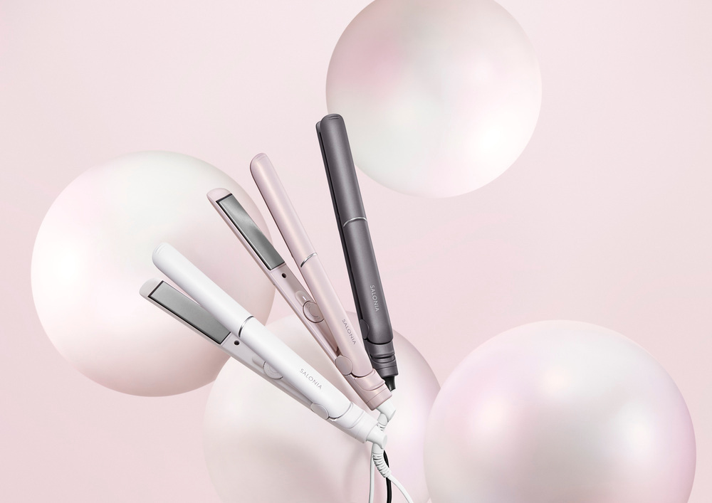 梅雨前のマストバイ！『サロニア』の最新ストレートヘアアイロンで扱いやすいサラツヤ髪に【梅雨対策ヘアケア2025】