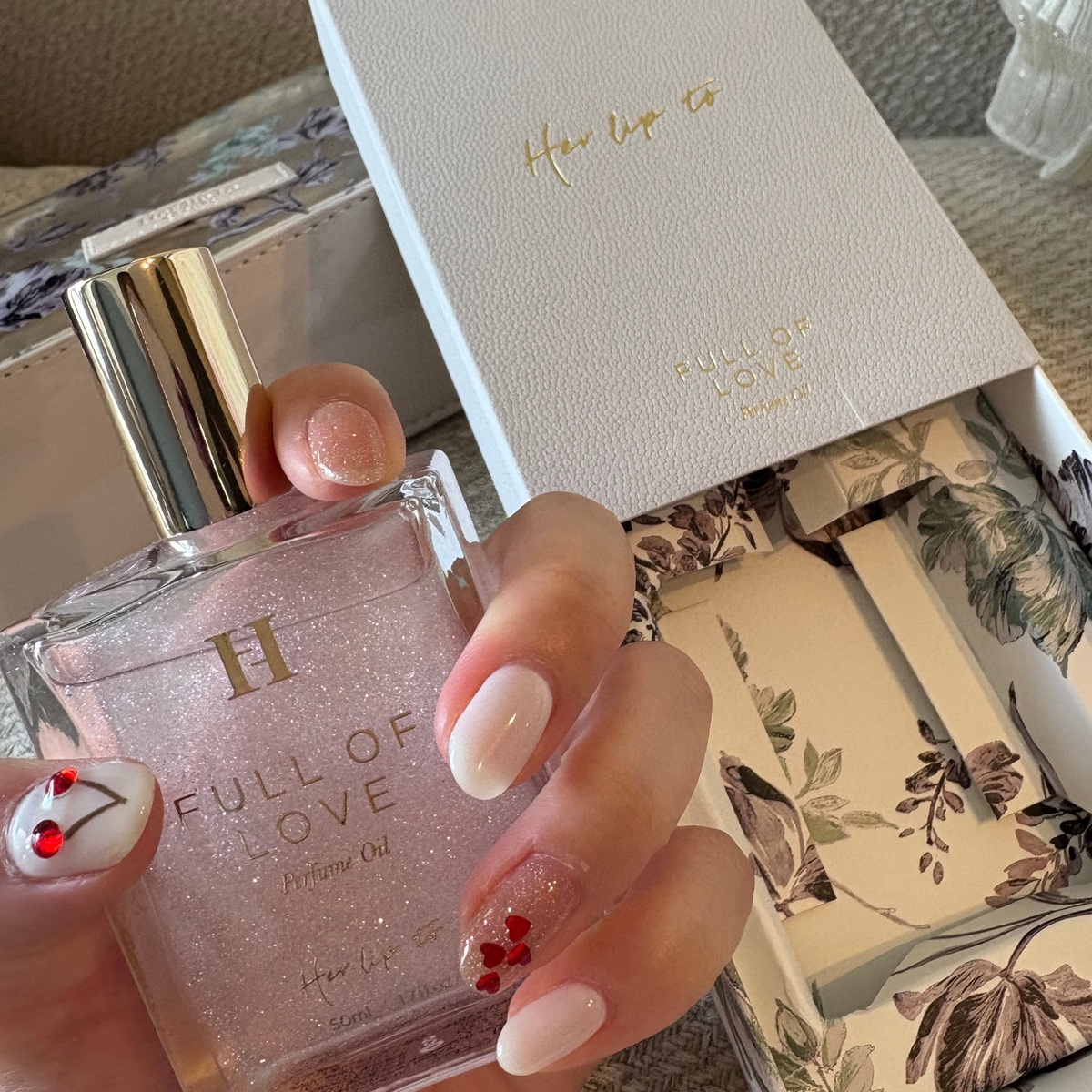 【オイル香水❤︎】Her lip to Beautyの限定新作!!Perfume Oilシリーズ《FULL OF LOVE》