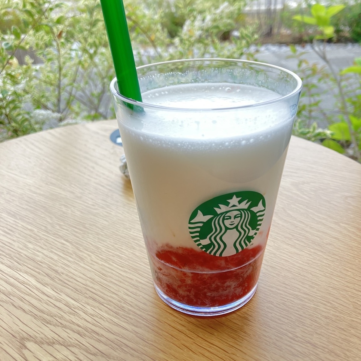 【スタバ】１ヶ月限定メニュー🍓いちごミルクのおすすめカスタムをご紹介！