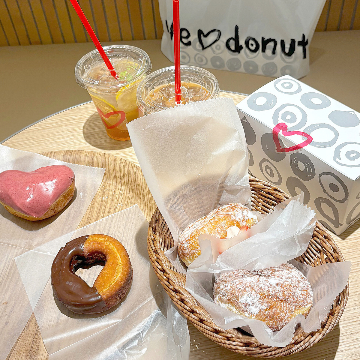 【大阪】大人気の生ドーナツ専門店「we♡donut×TAKAGI COFFEE」がオープン！「生ドーナツ」全メニュー、食べた感想をレビュー！