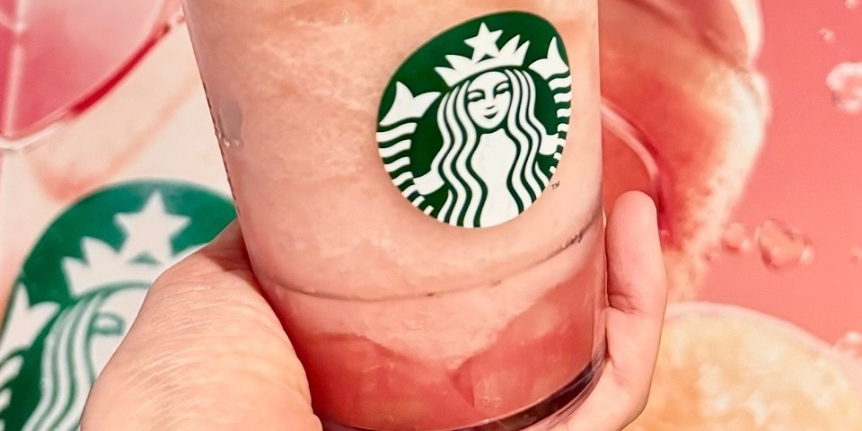 【スタバ 新作レポ】大ヒットの予感がするおいしさ！「ラブ ＆ ピーチ フラペチーノ(R)」のカロリーとおすすめカスタマイズ！