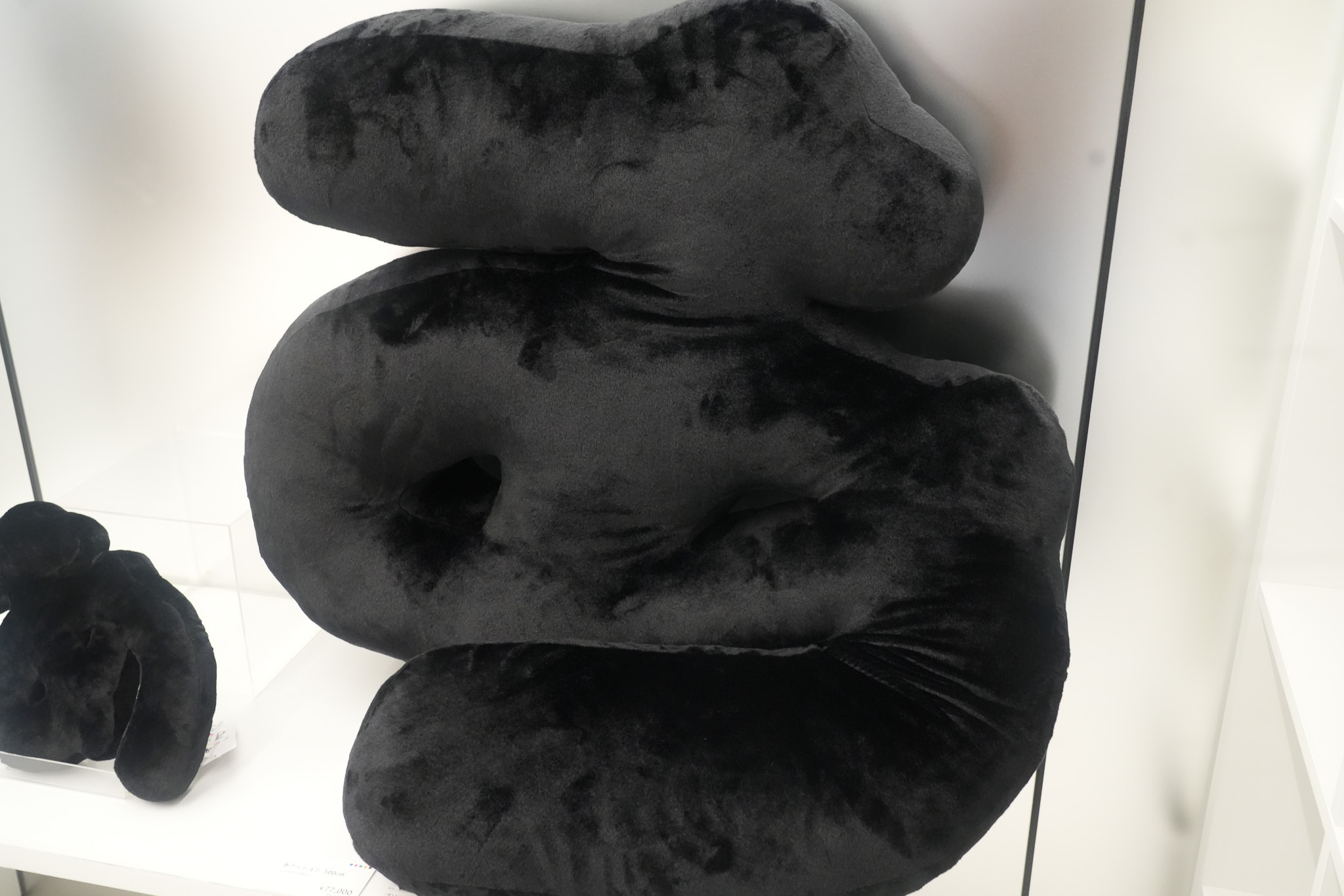 『デザインあ展neo』　クッション