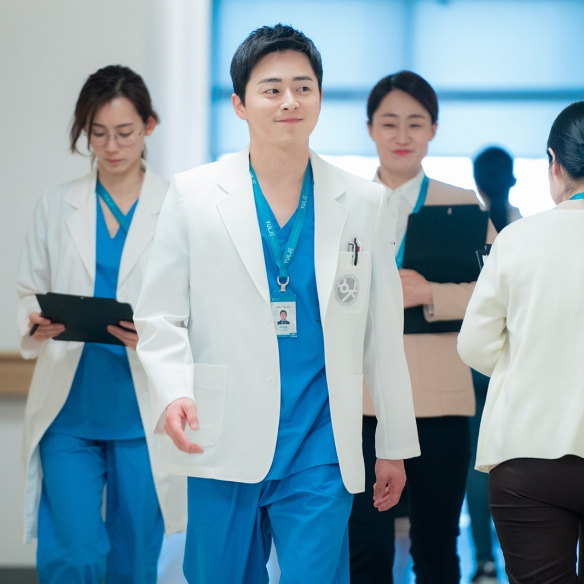【2025最新】大人向けの韓国ドラマ10選。心に沁みる名作たち！