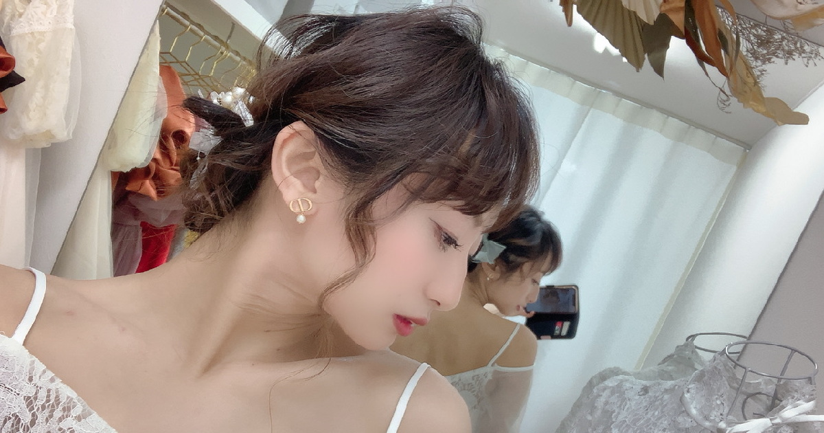 【洗練されたグラマラスな表情を演出するアイテム】DIOR ピアス 楽天市場】Dior ディオール TRIBALES EARRINGS ピアス