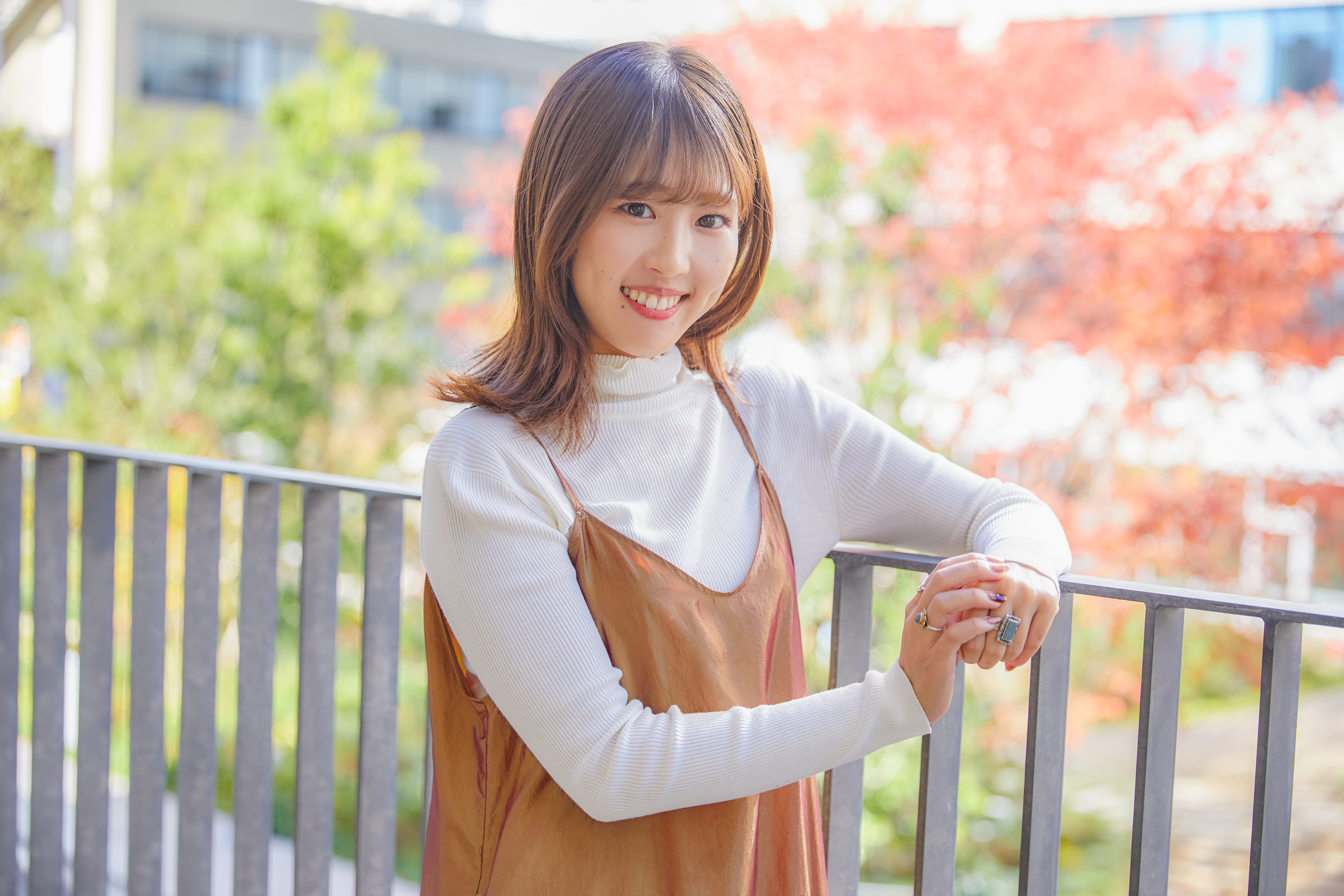 【内山奈月】 元アイドルを経てやりたい仕事に出合えた！「人にハッピーな体験を届けたい」