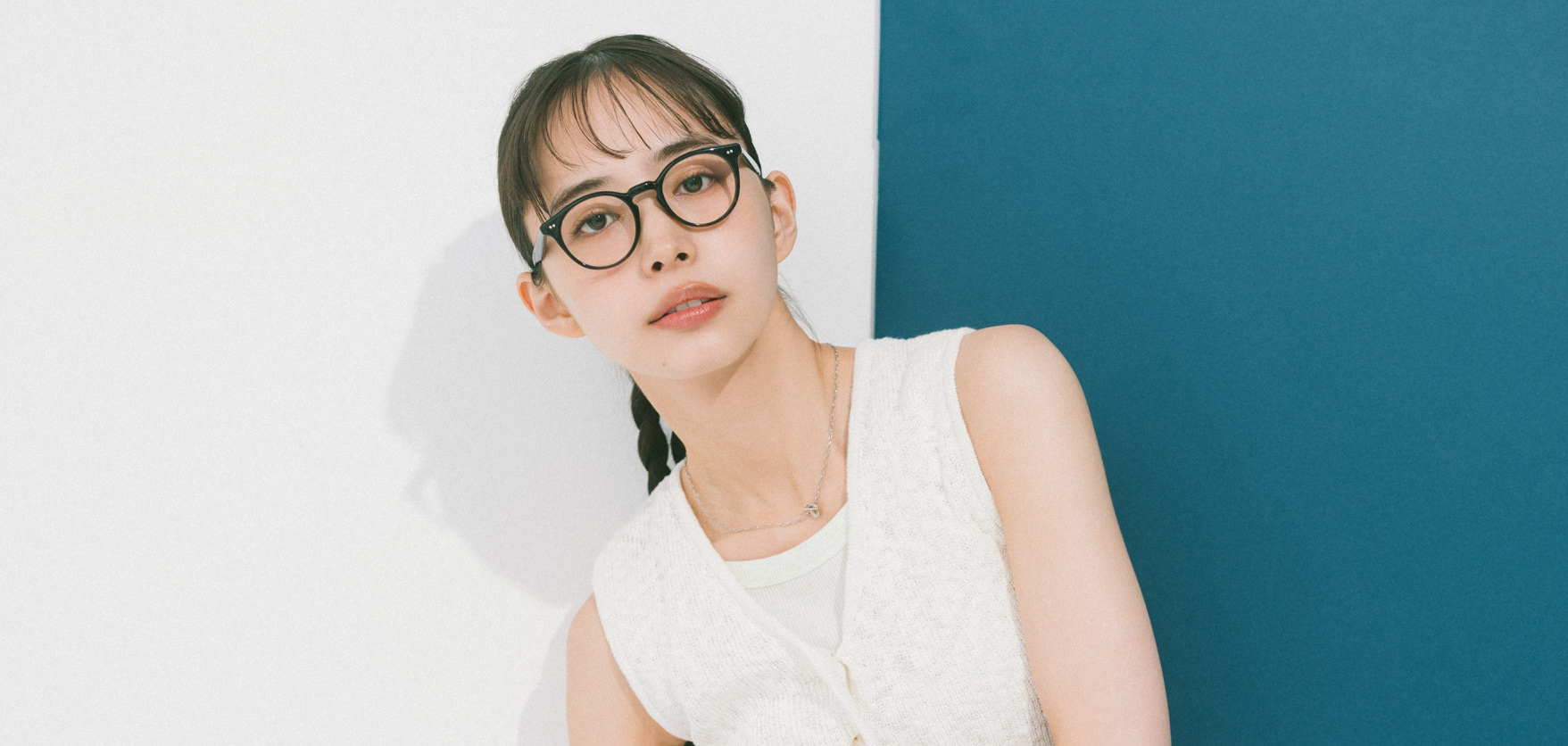 【井桁弘恵】簡単なのにしゃれ見え直結のシアーパンツに注目