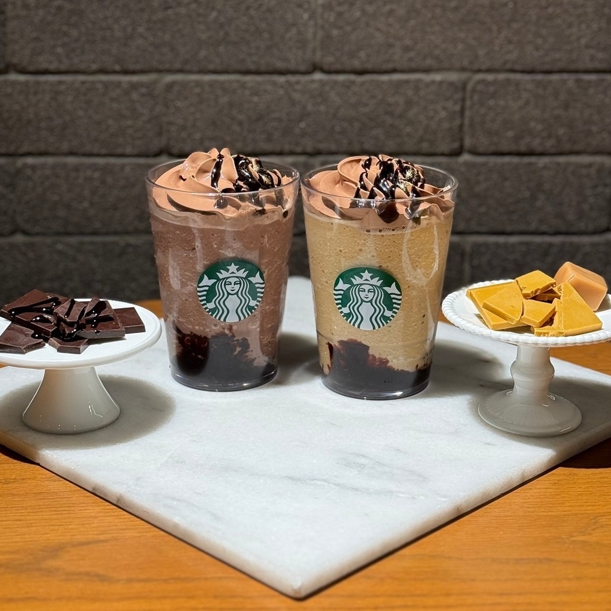 【スタバ 新作レポ】バレンタインのフラペチーノ飲み比べ！