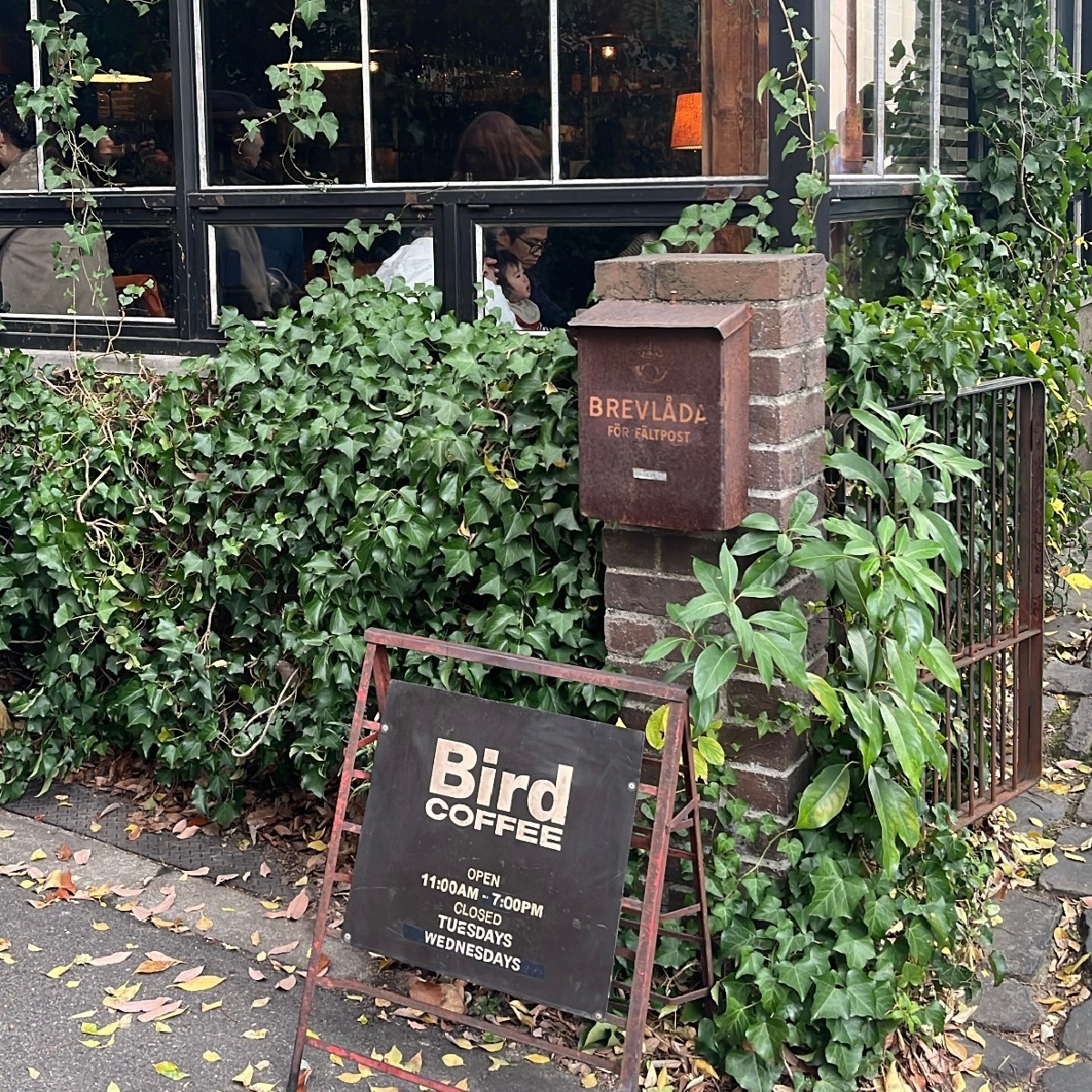 【大阪】Bird Coffeeでカスタードのかかったもちもちドーナツを♡