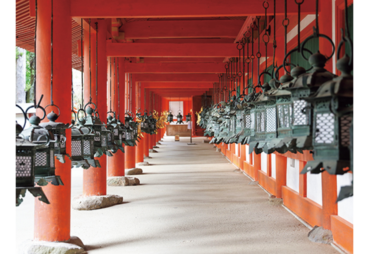 春日大社 朱塗りの社殿