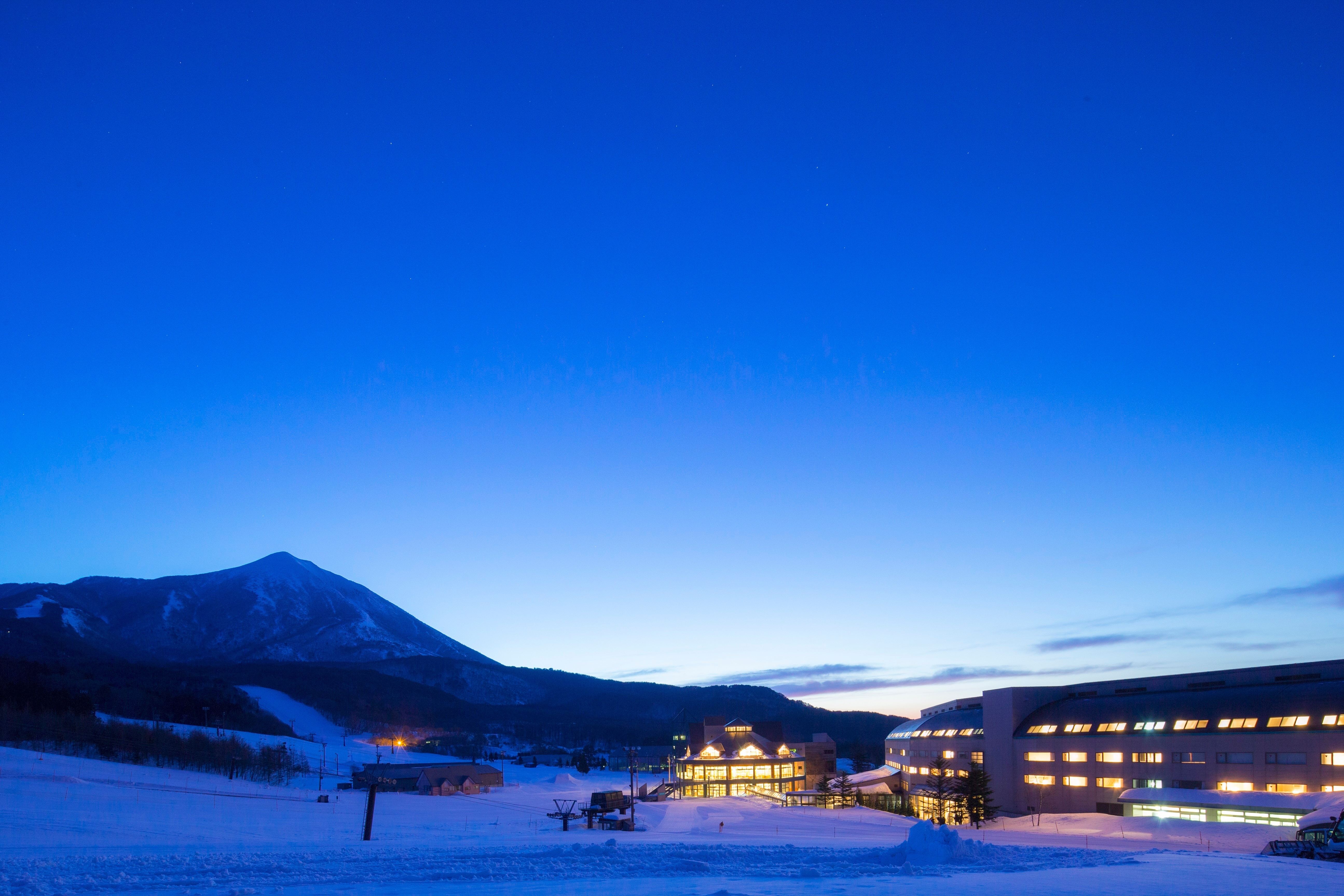 【冬旅】『星野リゾート　磐梯山温泉ホテル』で絶景とアクティビティを満喫！ うれしすぎる宿泊者限定特典も