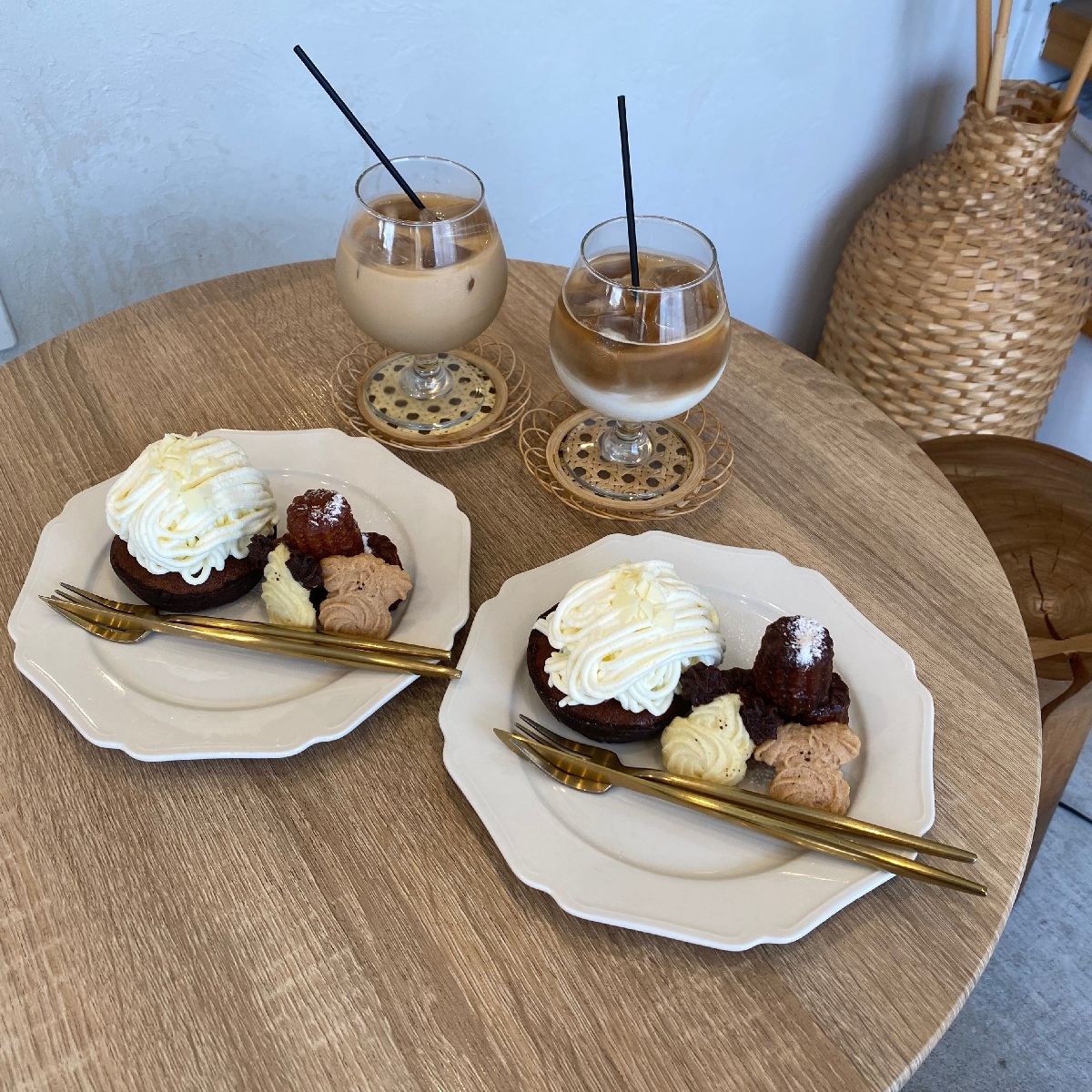 【横浜】可愛すぎ！映える淡色カフェ「WHITE. cafe」に行ってきた