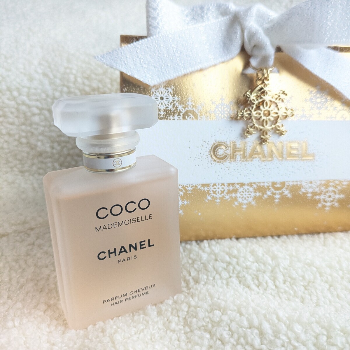 8000円以下≪コスメプレゼント≫普段使いしやすいヘアミスト【CHANEL（シャネル）】