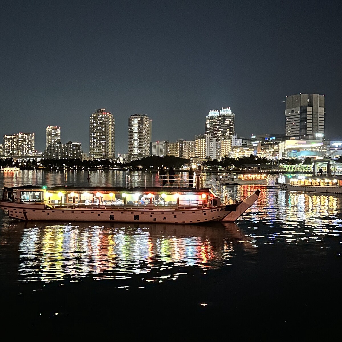 【東京】屋形船ディナーのススメ！いつもと違った目線で楽しむ東京の粋な夜。