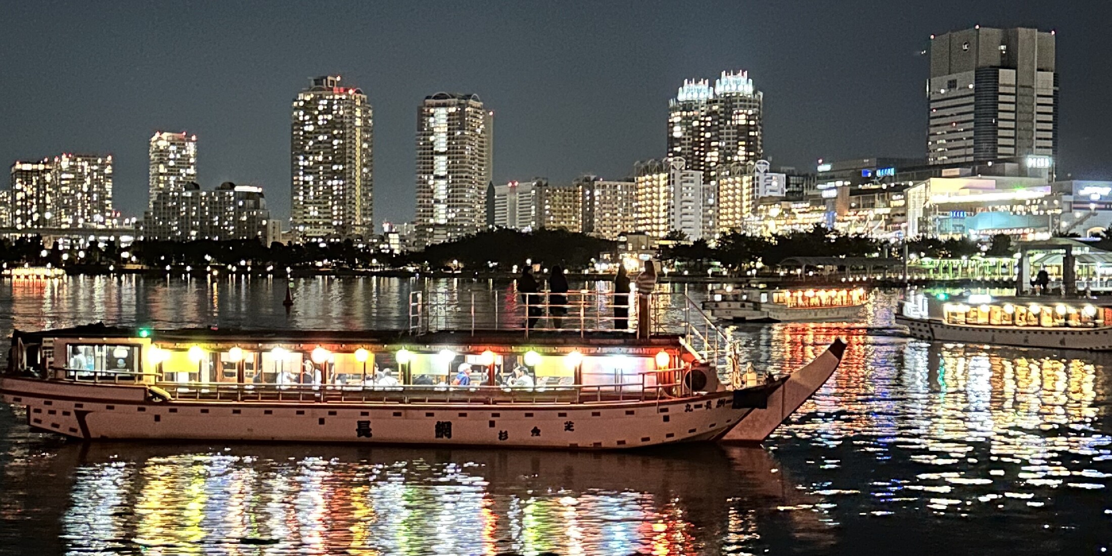 【東京】屋形船ディナーのススメ！いつもと違った目線で楽しむ東京の粋な夜。