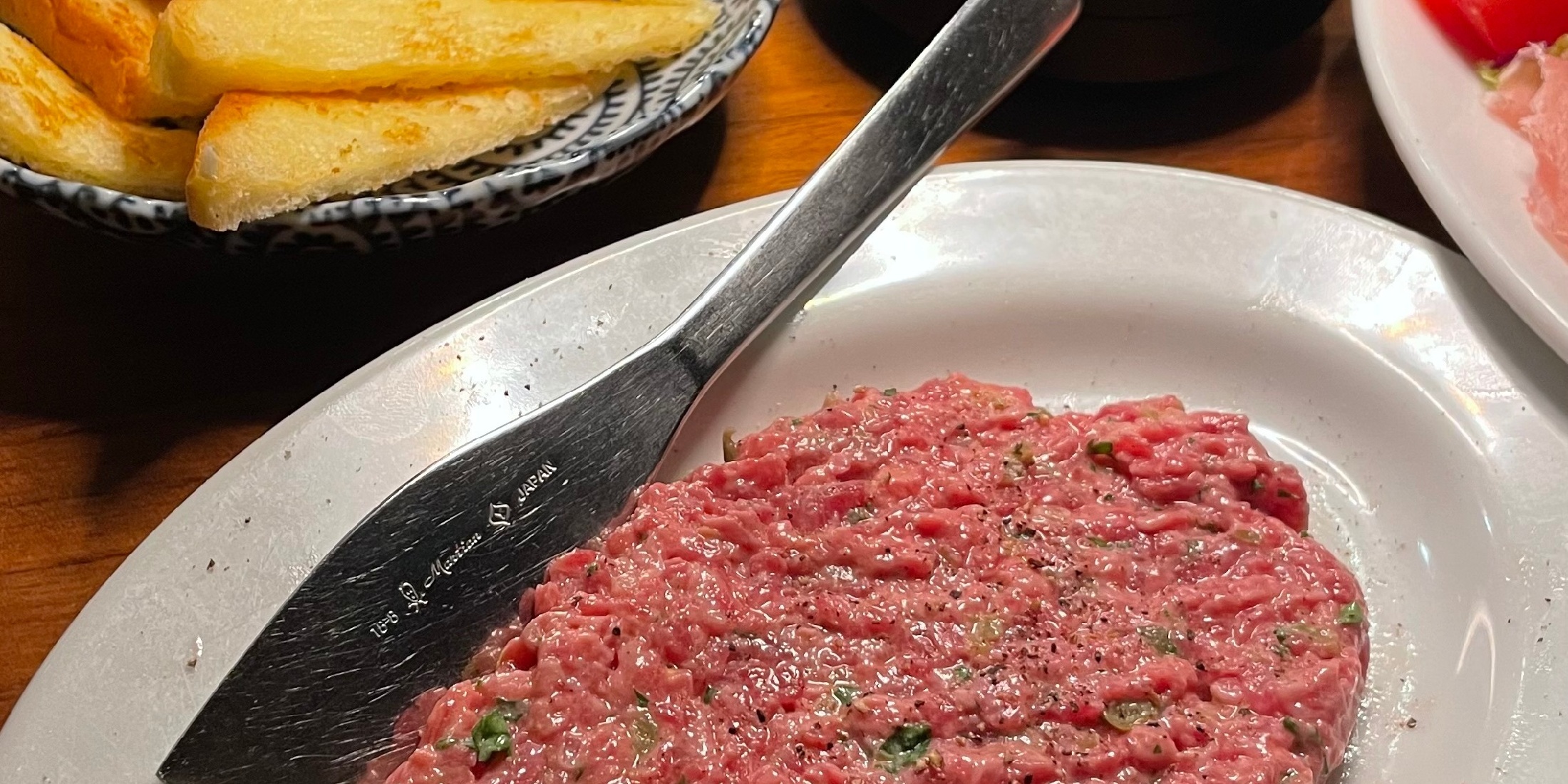 【大阪・梅田】人気店！カルネジーオ ウエストで贅沢時間を堪能 