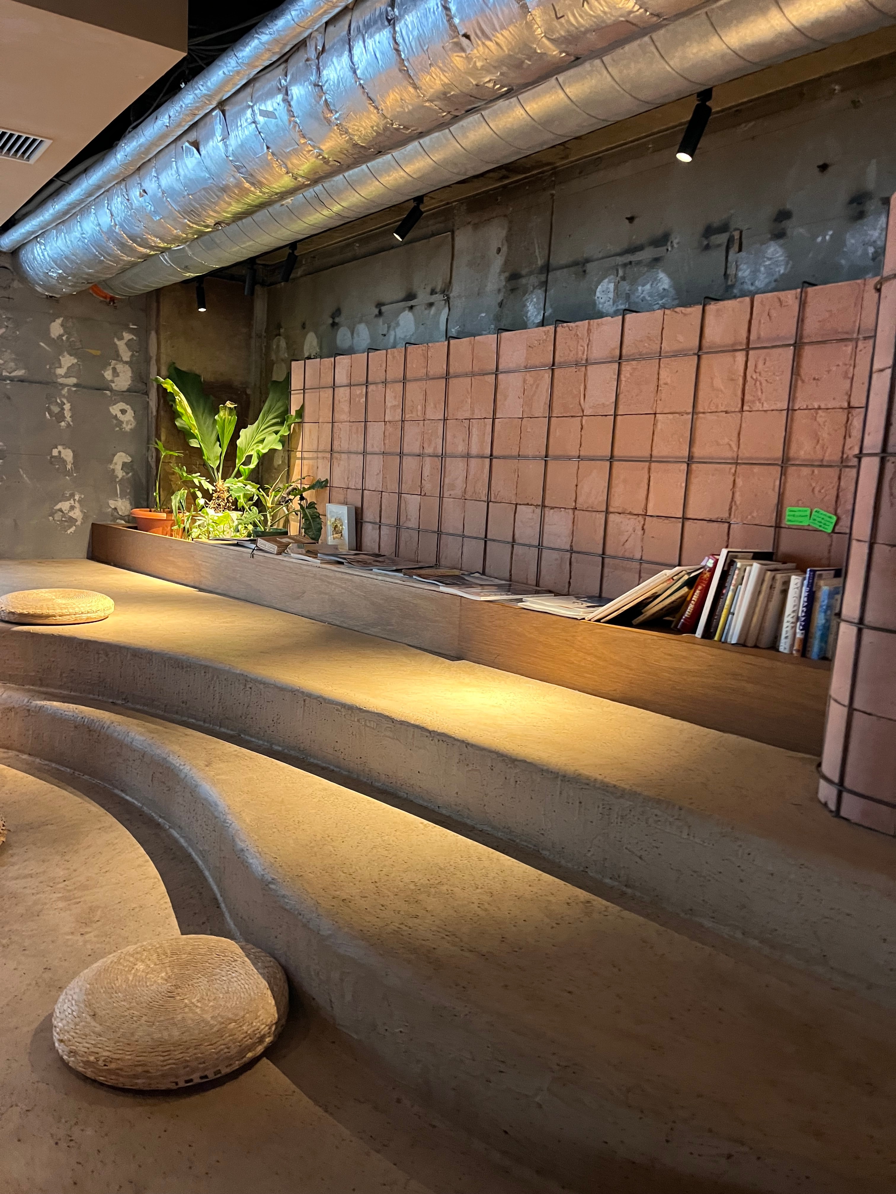 ベーカリーモーニング　common　内観