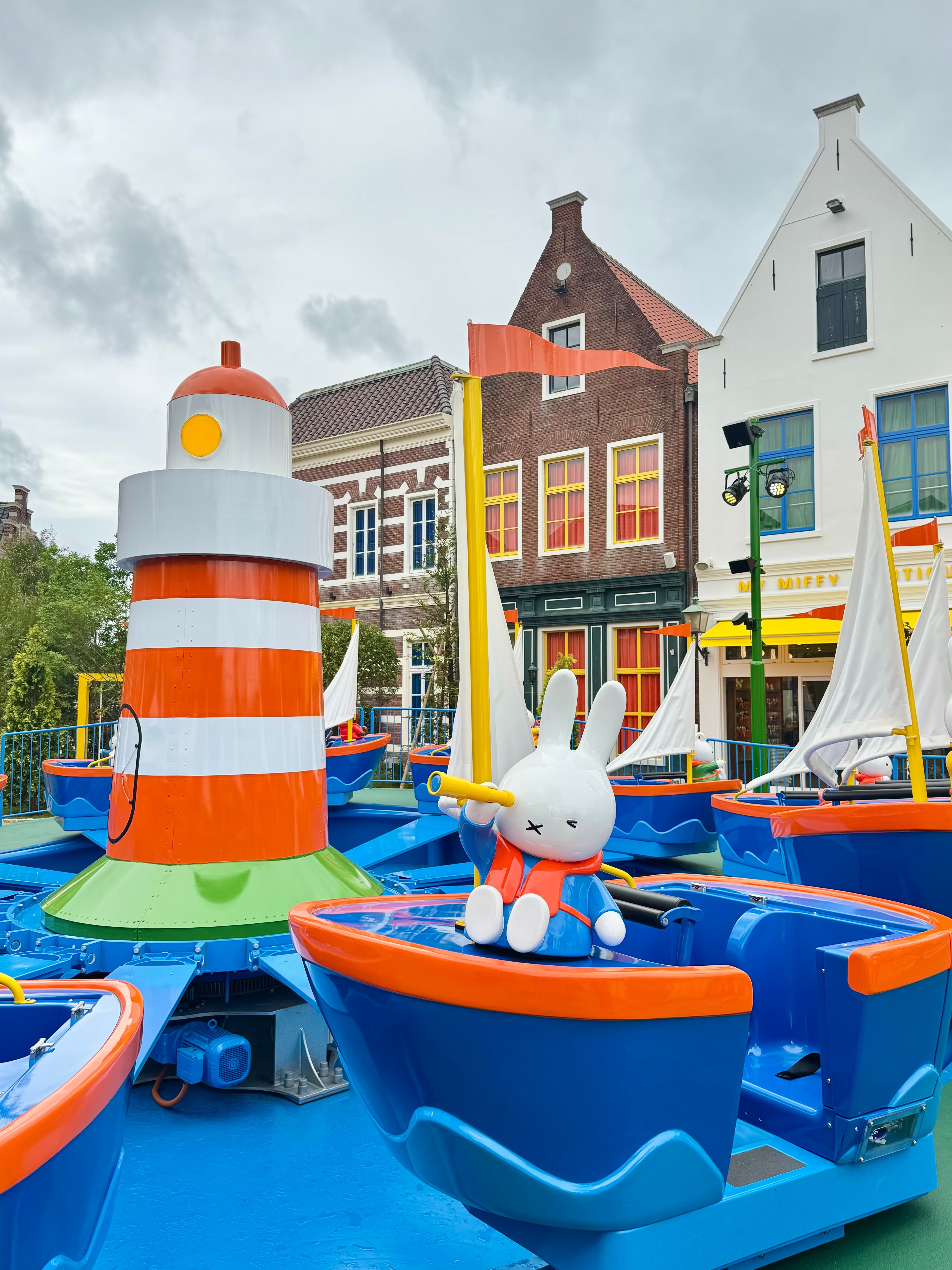 【ハウステンボス】新エリア「ミッフィー・ワンダースクエア」行ってみた！ アトラクション、ショップは？