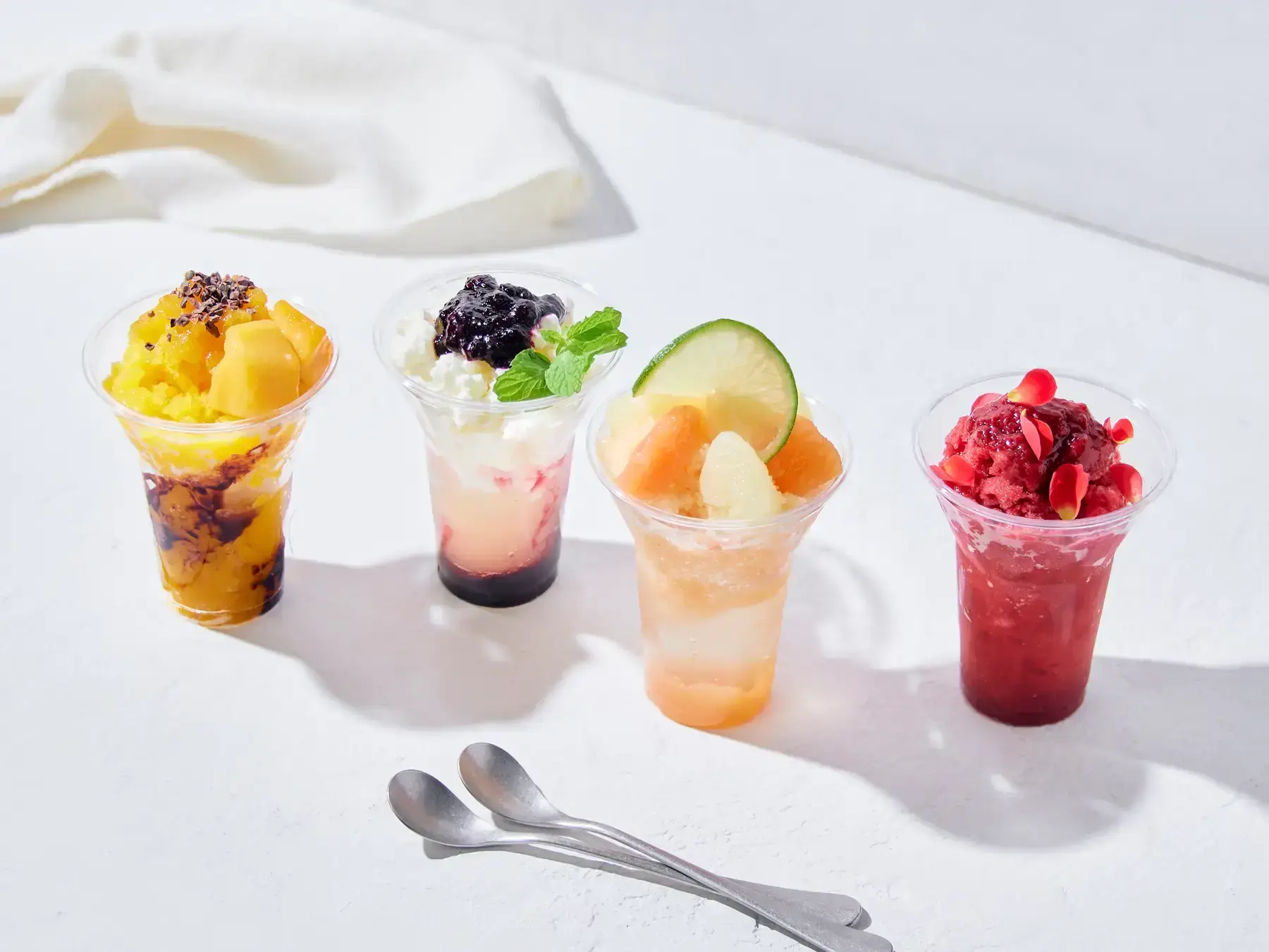 スタバのかき氷!? 『プリンチ(R)』のグラニータを全種食べ比べ！ リッチなシャリぷる食感が美味