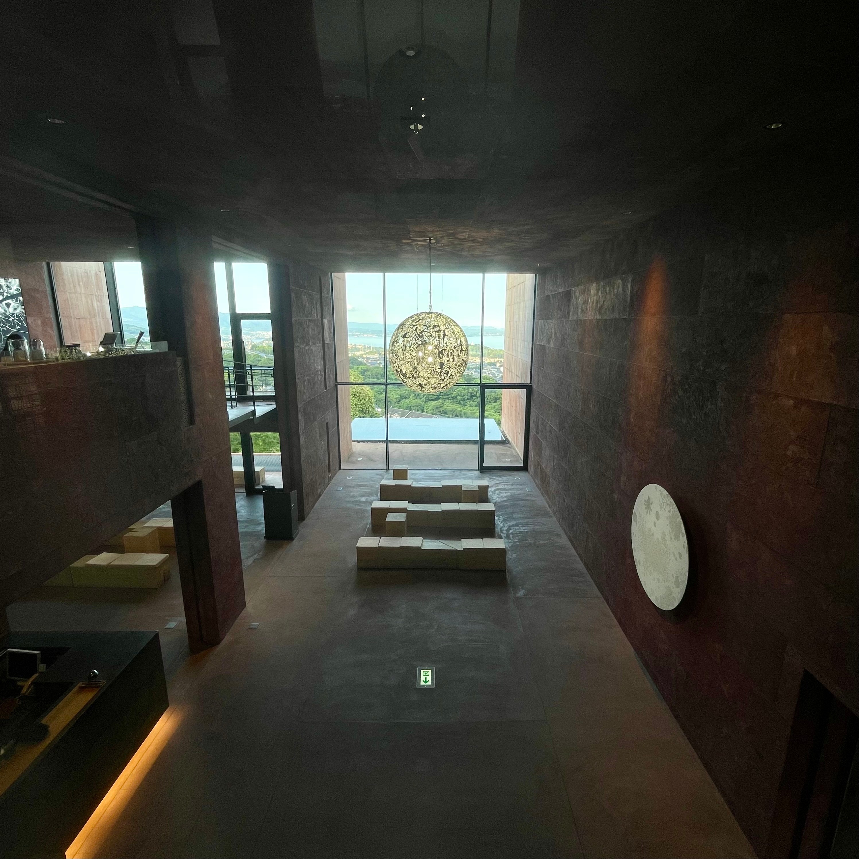 別府 ガレリア御堂原　フロントロビー