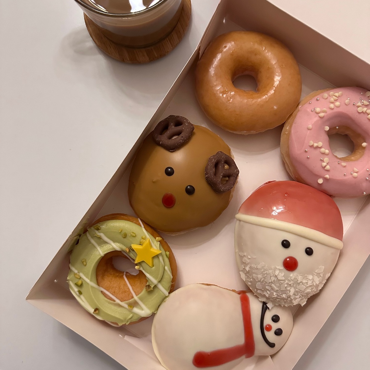 【クリスピークリーム】クリスマス限定ドーナツが可愛くてとにかく写真映え！クリパにいかが？